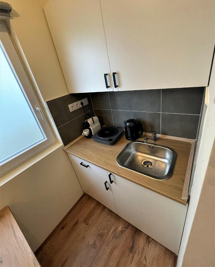 Hanna Apartman เดเบรตเซน ภายนอก รูปภาพ